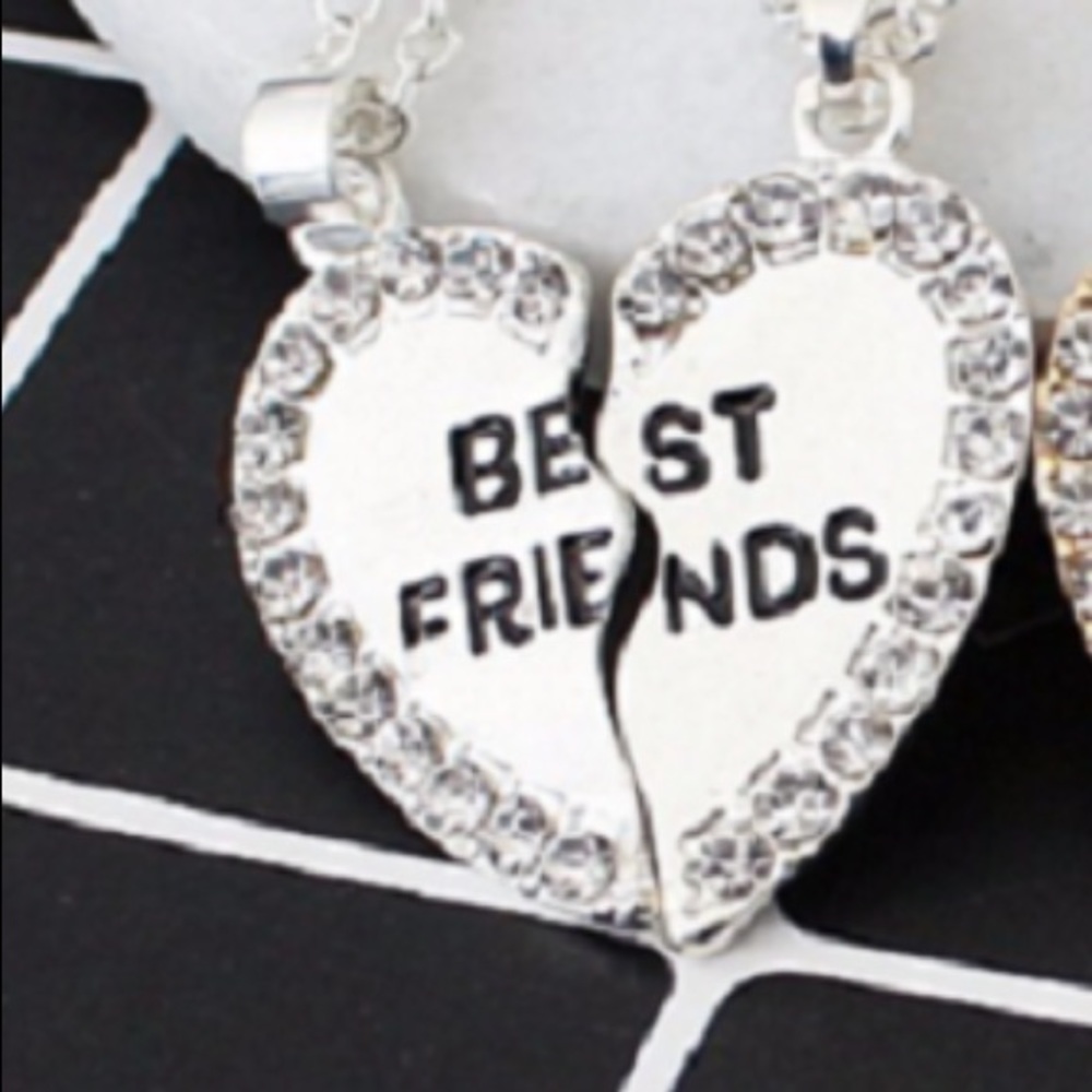 Set of 2 in 1 Best Friend’s High Quality Necklace